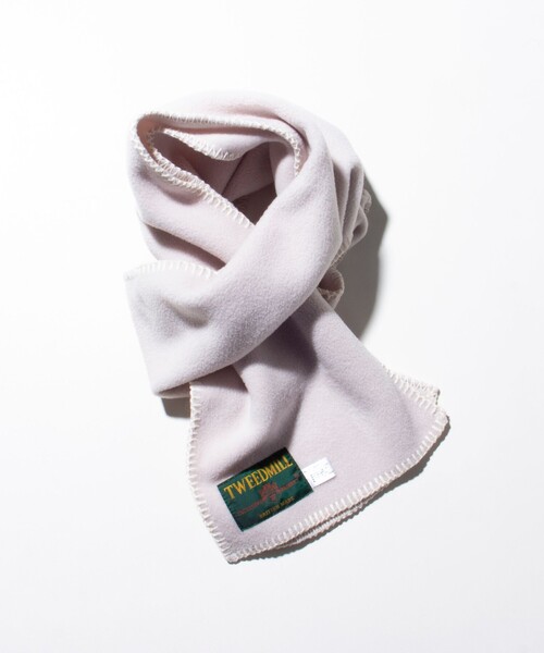 TWEED MILL（ツイードミル）の「【TWEED MILL/ツイードミル】GLOSTER別注 FLEECE SCARF Blanket Stitch（マフラー・メンズ・イエロー/オフホワイト/オリーブ/チャコールグレー/ライトグレー/ブラック・FREE）」の2枚目の写真