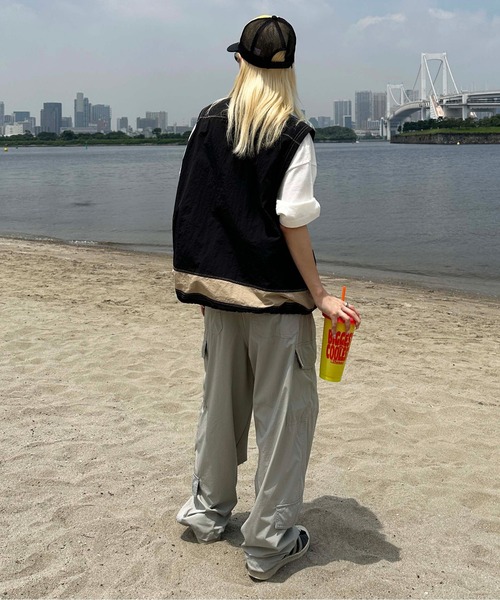 sedacle（セダクル）の「ジグザグステッチナイロンベスト（ベスト・メンズ・ブルー/ブラック・MEDIUM/LARGE）」の6枚目の写真