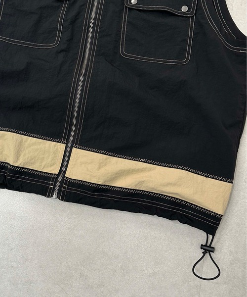 sedacle（セダクル）の「ジグザグステッチナイロンベスト（ベスト・メンズ・ブルー/ブラック・MEDIUM/LARGE）」の12枚目の写真