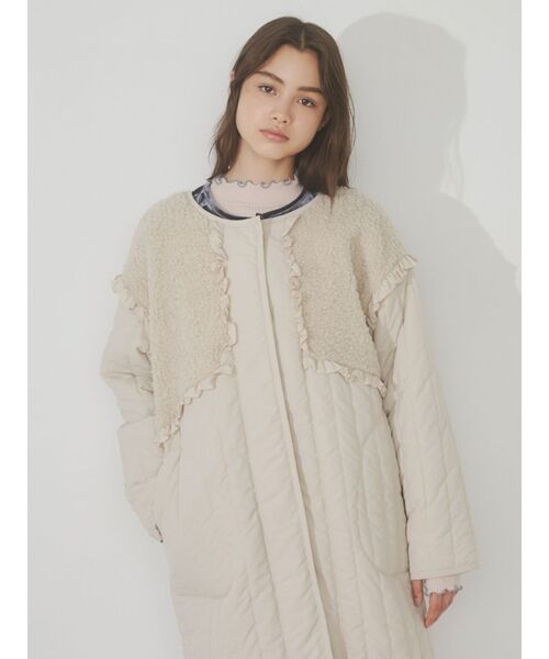 merry jenny（メリージェニー）の「ボアコンビキルトコート（ステンカラーコート・レディース・ブラック/アイボリー・FREE）」の18枚目の写真