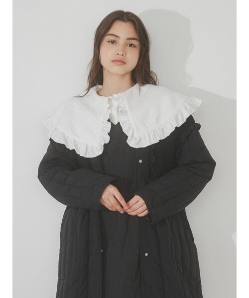 merry jenny（メリージェニー）の「ボアコンビキルトコート（ステンカラーコート・レディース・ブラック/アイボリー・FREE）」の7枚目の写真