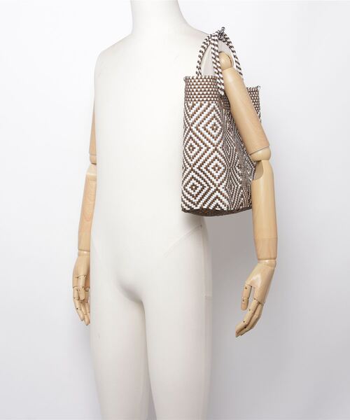 Moon Bird（ムーンバード）の「【Moon Bird/ムーンバード】（M）メルカドバッグ⑨（かごバッグ・レディース・ゴールド系その他・FREE）」の5枚目の写真