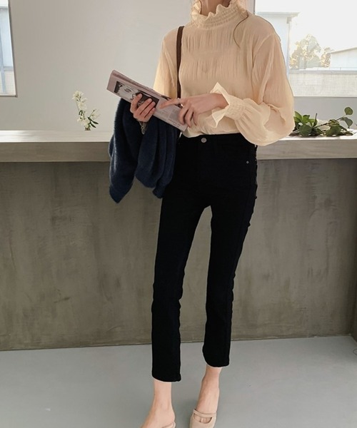 Chaco closet(チャコ クローゼット)の「シアーフリルハイネックシフォンブラウス(Tシャツ/カットソー・レディース・アイボリー/ブラック/ホワイト・FREE)」の13枚目の写真