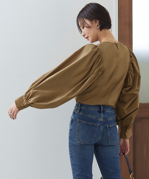 ルイルエブティック RUIRUE BOUTIQUE タックギャザーボリュームスリーブブラウス （ネイビー） セール】洗える ｜ タックギャザーボリュームスリーブデザイン