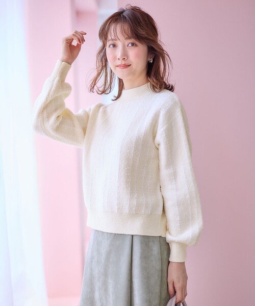ANY SIS（エニィスィス）の「【洗える】フラッフィーパターン ニット（ニット/セーター・レディース・アイボリー系/ブラック系・2）」の2枚目の写真