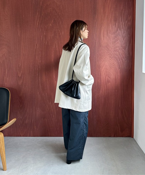 feepur(フェピュール)の「巾着ショルダーbag(ショルダーバッグ・レディース・シルバー/ブラック・FREE)」の10枚目の写真