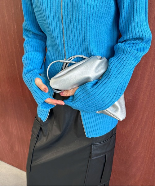 feepur(フェピュール)の「巾着ショルダーbag(ショルダーバッグ・レディース・シルバー/ブラック・FREE)」の20枚目の写真