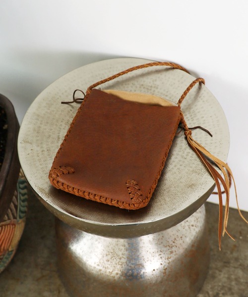 SEVEN BY SEVEN(セブンバイセブン)の「SEVEN BY SEVEN/セブン バイ セブン HANDMADE LEATHER SHOULDER BAG ショルダーバッグ(ショルダーバッグ・メンズ・ブラウン・FREE)」の9枚目の写真