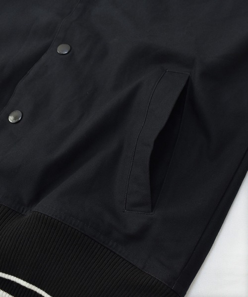 adidas（アディダス）の「【ヴィンテージ古着】adidas / アディダス ロゴ刺繍入り コットン スタジャン（スタジャン・メンズ・ブラック・MEDIUM）」の6枚目の写真