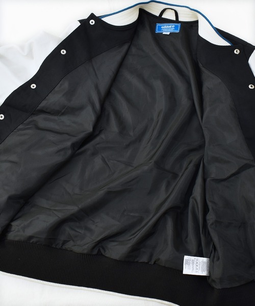 adidas（アディダス）の「【ヴィンテージ古着】adidas / アディダス ロゴ刺繍入り コットン スタジャン（スタジャン・メンズ・ブラック・MEDIUM）」の9枚目の写真