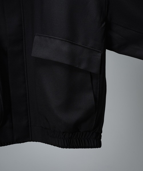 KUUUPY（クーピー）の「Stand Up Collar Zip Blouson - スタンドカラージップブルゾン【セットアップ対応】（ブルゾン・メンズ・ブラック/チャコールグレー/アイボリー・SMALL/LARGE/MEDIUM）」の6枚目の写真