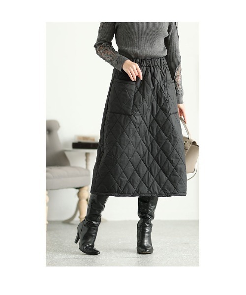 Sawa a la mode（サワアラモード）の「中綿キルティングスカート（スカート・レディース・ブラック・FREE）」の16枚目の写真
