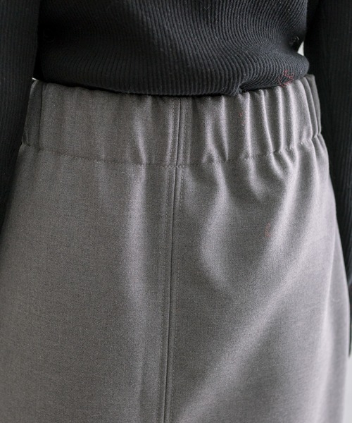 mystic（ミスティック）の「【3色展開】ストレッチスリットスカート（スカート・レディース・チャコールグレー/ブラック/ベージュ・1/2）」の18枚目の写真