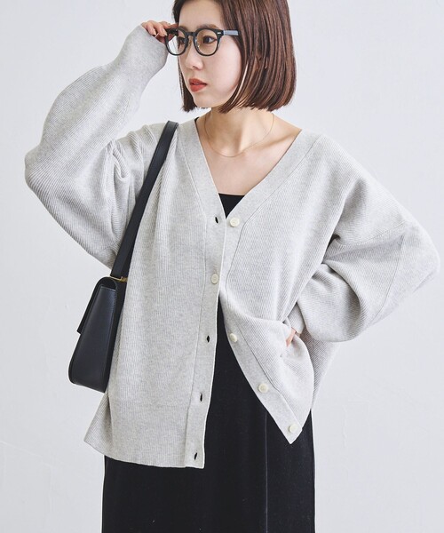 coen(コーエン)の「カタアゼVネックカーディガン(カーディガン/ボレロ・レディース・グレー/オフホワイト/ライム/ダークグレー/ケリーグリーン/ロイヤルブルー・FREE)」の1枚目の写真