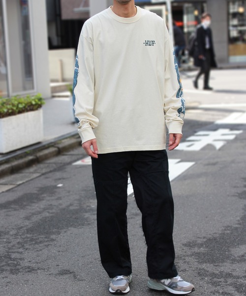 HUF(ハフ)の「【HUF】ハフ ROGUE WAVE L/S TEE ロングスリーブTシャツ TS02098(Tシャツ/カットソー・メンズ・ブラック/クリーム・S/M/L/XL)」の13枚目の写真