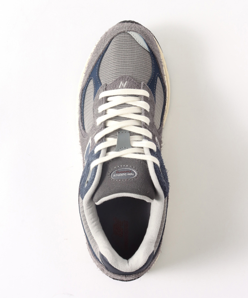 NEW BALANCE(ニューバランス)の「《WEB限定》【New Balance / ニューバランス】M2002R EL(スニーカー・メンズ・グレー・26cm/26.5cm/27cm/27.5cm/28cm)」の2枚目の写真