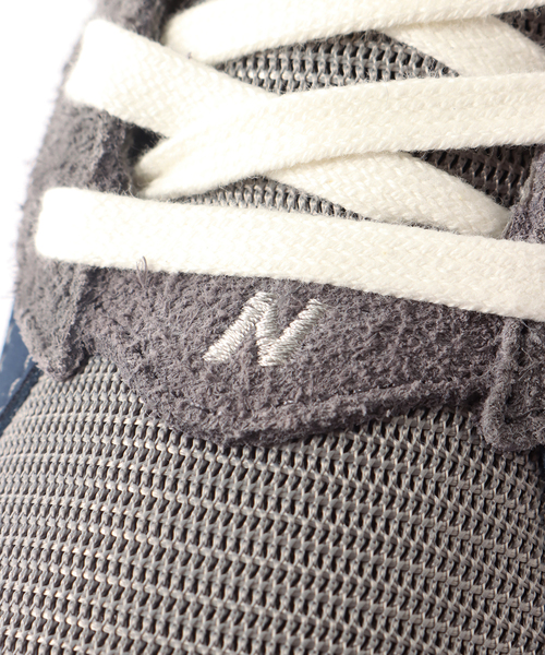 NEW BALANCE(ニューバランス)の「《WEB限定》【New Balance / ニューバランス】M2002R EL(スニーカー・メンズ・グレー・26cm/26.5cm/27cm/27.5cm/28cm)」の5枚目の写真