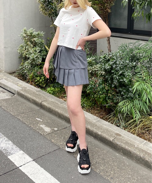 one way（ワンウェイ）の「【サイズ展開あり】ハートまみれTシャツ（Tシャツ/カットソー・レディース・ホワイト×ブラック/ブラック/ホワイト×ピンク/ホワイト×レッド/ホワイト×ブルー・FREE/MEDIUM）」の19枚目の写真