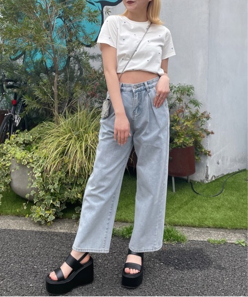 one way（ワンウェイ）の「【サイズ展開あり】ハートまみれTシャツ（Tシャツ/カットソー・レディース・ホワイト×ブラック/ブラック/ホワイト×ピンク/ホワイト×レッド/ホワイト×ブルー・FREE/MEDIUM）」の7枚目の写真