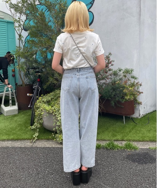 one way（ワンウェイ）の「【サイズ展開あり】ハートまみれTシャツ（Tシャツ/カットソー・レディース・ホワイト×ブラック/ブラック/ホワイト×ピンク/ホワイト×レッド/ホワイト×ブルー・FREE/MEDIUM）」の12枚目の写真
