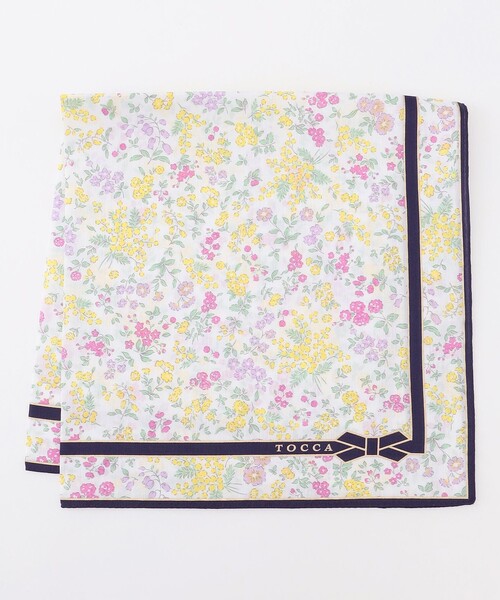 TOCCA（トッカ）の「DANCING MIMOSA HANDKERCHIEF ハンカチ（ハンカチ/ハンドタオル・レディース・イエロー系/スカイブルー系/ホワイト系・F）」の2枚目の写真