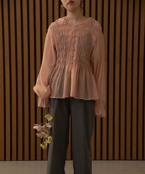 I_am（アイアム）の「shirring design chiffon blouse / シャーリングデザインシフォンブラウス（シャツ ...