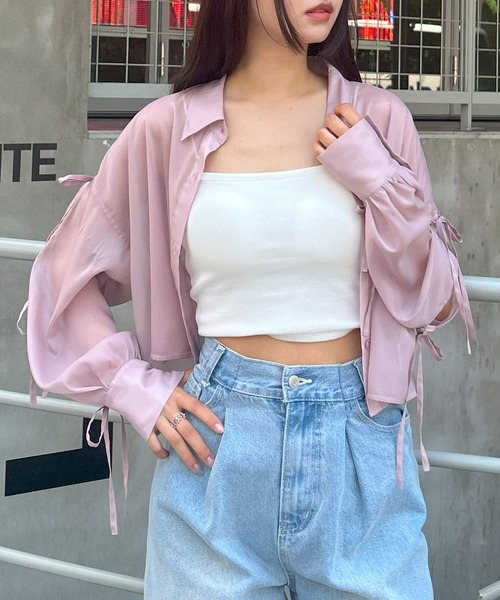 INGNI（イング）の「袖リボンラメシアーショートシャツ（シャツ/ブラウス・レディース・サックスブルー/アイボリー/ピンク/グレー/ミント・M）」の5枚目の写真