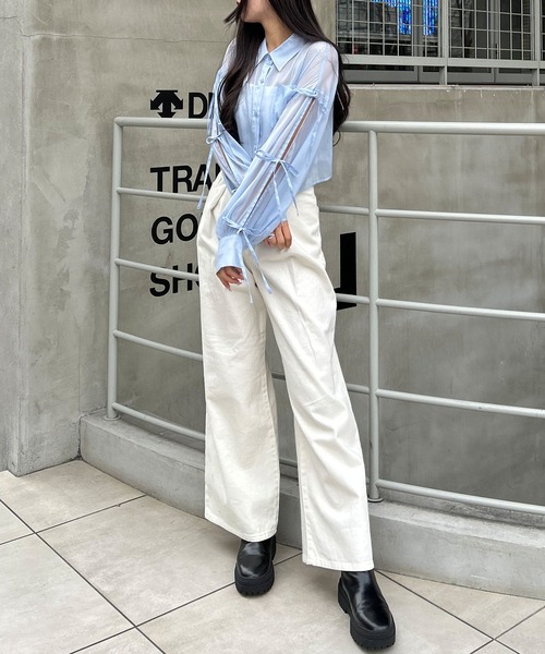 INGNI（イング）の「袖リボンラメシアーショートシャツ（シャツ/ブラウス・レディース・サックスブルー/アイボリー/ピンク/グレー/ミント・M）」の10枚目の写真