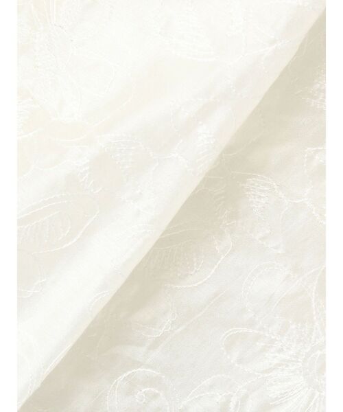 CALNAMUR（カルナムール）の「FLOWER EMBROIDERY VOLUME SK（スカート・レディース・ブラック/ホワイト・FREE）」の10枚目の写真