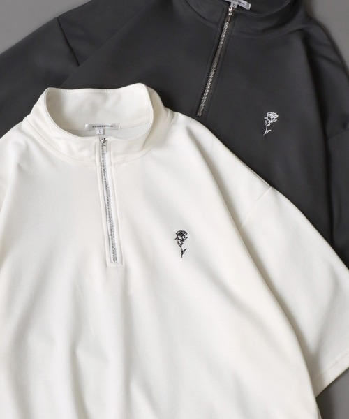 SITRY（シトリー）の「Rose Embroidery Punch the dough Half Zip Shirt/ポンチ オーバーサイズ 薔薇 ワンポイント刺繍 ハーフジップ 半袖Tシャツ（Tシャツ/カットソー・メンズ・ホワイト/チャコール/ブラック・L/M）」の2枚目の写真