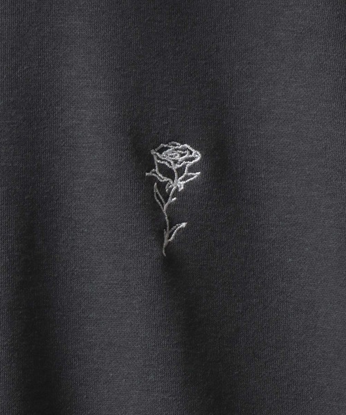 SITRY（シトリー）の「Rose Embroidery Punch the dough Half Zip Shirt/ポンチ オーバーサイズ 薔薇 ワンポイント刺繍 ハーフジップ 半袖Tシャツ（Tシャツ/カットソー・メンズ・ホワイト/チャコール/ブラック・L/M）」の8枚目の写真