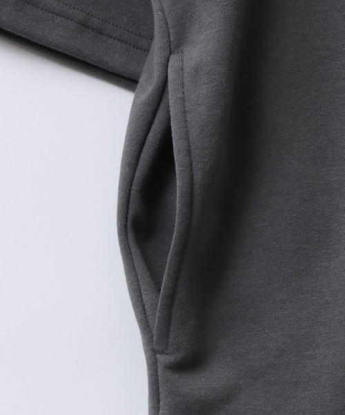 SITRY（シトリー）の「Rose Embroidery Punch the dough Half Zip Shirt/ポンチ オーバーサイズ 薔薇 ワンポイント刺繍 ハーフジップ 半袖Tシャツ（Tシャツ/カットソー・メンズ・ホワイト/チャコール/ブラック・L/M）」の12枚目の写真
