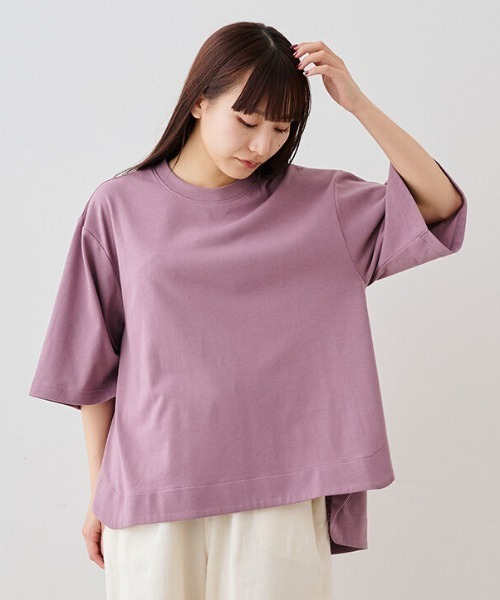 MEDE19F(メデジュウキュウ)の「MEDE19F 汗じみ軽減加工のオーバーシルエットトップス(Tシャツ/カットソー・レディース・チャコールグレー/ブルーグリーン/ダークネイビー/ピンク/ネイビー/イエロー系その他/ライトベージュ/ダークブラウン/プラム/スモークピンク/カーキ/ブルーグレー・L/LL/M/3L)」の12枚目の写真