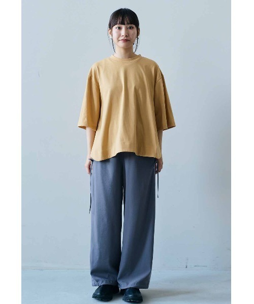 MEDE19F(メデジュウキュウ)の「MEDE19F 汗じみ軽減加工のオーバーシルエットトップス(Tシャツ/カットソー・レディース・チャコールグレー/ブルーグリーン/ダークネイビー/ピンク/ネイビー/イエロー系その他/ライトベージュ/ダークブラウン/プラム/スモークピンク/カーキ/ブルーグレー・L/LL/M/3L)」の18枚目の写真