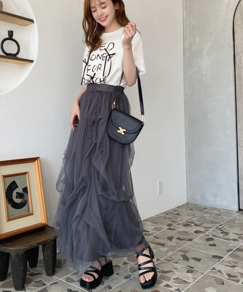 moment+（モーメントプラス）の「タックボリュームチュールスカート