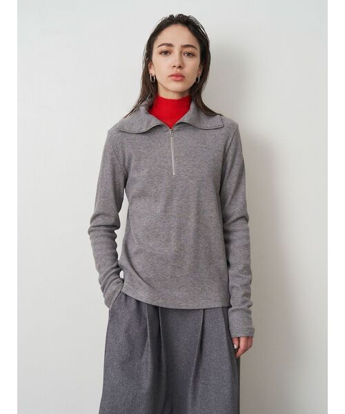 ELENDEEK（エレンディーク）の「ハーフジップカットソー（Tシャツ/カットソー・レディース・ブラック/グレー/オフホワイト・FREE）」の19枚目の写真