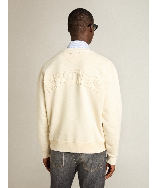 GOLDEN GOOSE(ゴールデングース)の「スウェットシャツ(ユーズドホワイト) バックに逆さまのロゴ - Asian fit(スウェット・メンズ・ホワイト系その他・M/S/XS/XXS)」の6枚目の写真