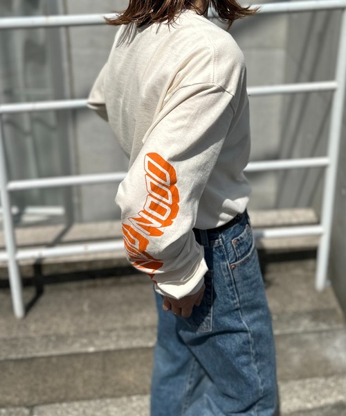 mi via loca(ミヴィアロカ)の「GILDAN OHHH NOOO NOOO 袖ロゴロンT 【PT NO. MVL035】(Tシャツ/カットソー・レディース・オフホワイト/ブラック/ナチュラル・MEDIUM/X-LARGE)」の18枚目の写真