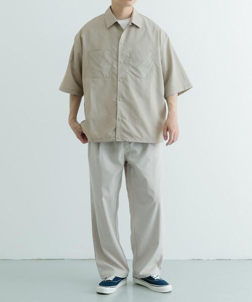 ITEMS URBANRESEARCH（アイテムズ アーバンリサーチ）の「『UVカット』クールタッチナイロン スナップボタンショートスリーブシャツ（シャツ/ブラウス・メンズ・カーキ/ブラック/オフホワイト・LARGE/MEDIUM）」の15枚目の写真