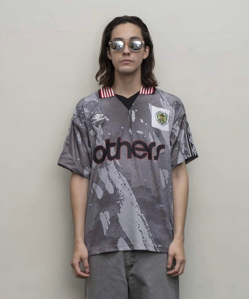 【夏服セール】新品未使用BAL×UMBRO SOCCER JERSEY黒レアM UMBRO X atmos SOCCER JERSEY BLACK（アンブロ X アトモス