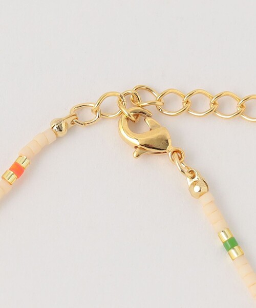 BEAUTY&YOUTH UNITED ARROWS(ビューティーアンドユースユナイテッドアローズ)の「マルチカラー ビーズ ショートネックレス(ネックレス・レディース・オフホワイト・FREE)」の5枚目の写真