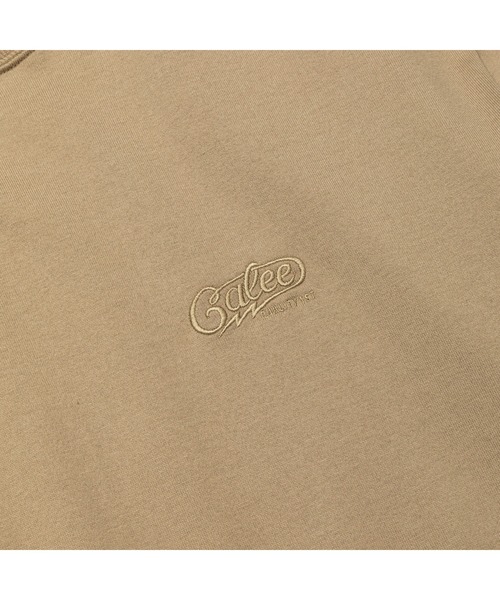 CALEE（キャリー）の「EMBROIDERY DROP SHOULDER S/S TEE（Tシャツ/カットソー・メンズ・ブラック/ホワイト/ネイビー/ベージュ・MEDIUM/LARGE/X-LARGE/SMALL）」の6枚目の写真