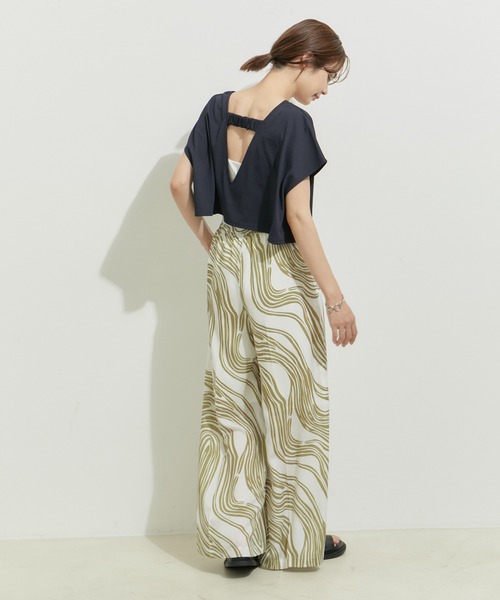 le cercle ADAM ET ROPE'(ルセルクルアダムエロペ)の「【SETアイテム】レイヤードセットワンピース(ワンピース・レディース・ベージュ/ネイビー/ブラック×ホワイト/ブラック系その他2・FREE)」の10枚目の写真