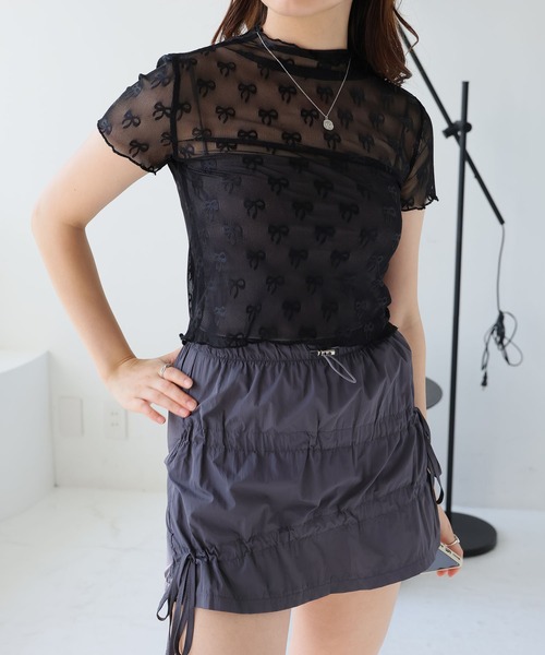 LAFFMO（ラフモ）の「リボン柄ハイネック半袖シースルートップス（Tシャツ/カットソー・レディース・ブラック/ホワイト・F）」の11枚目の写真