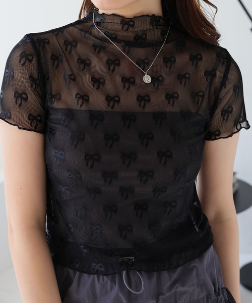 LAFFMO（ラフモ）の「リボン柄ハイネック半袖シースルートップス（Tシャツ/カットソー・レディース・ブラック/ホワイト・F）」の15枚目の写真