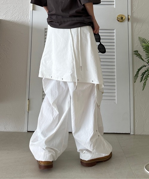 sedacle（セダクル）の「スタッズ巻きスカート【SETUP着用可能】（スカート・メンズ・グレー/オフホワイト/ブラック・FREE）」の6枚目の写真