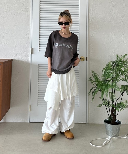 sedacle（セダクル）の「スタッズ巻きスカート【SETUP着用可能】（スカート・メンズ・グレー/オフホワイト/ブラック・FREE）」の8枚目の写真