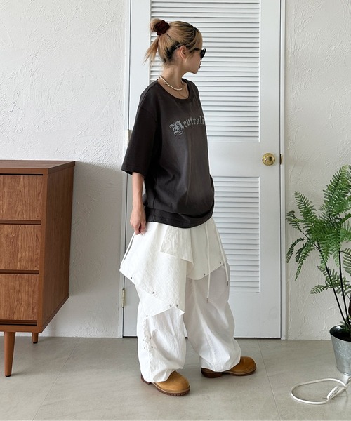 sedacle（セダクル）の「スタッズ巻きスカート【SETUP着用可能】（スカート・メンズ・グレー/オフホワイト/ブラック・FREE）」の9枚目の写真