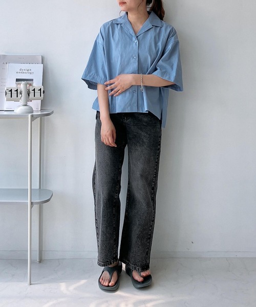 AS KNOW AS plus(アズノゥアズプラス)の「◎開襟シンプル半袖シャツ(シャツ/ブラウス・レディース・ホワイト系/ブラック系/グリーン系/ブルー系・FREE)」の19枚目の写真