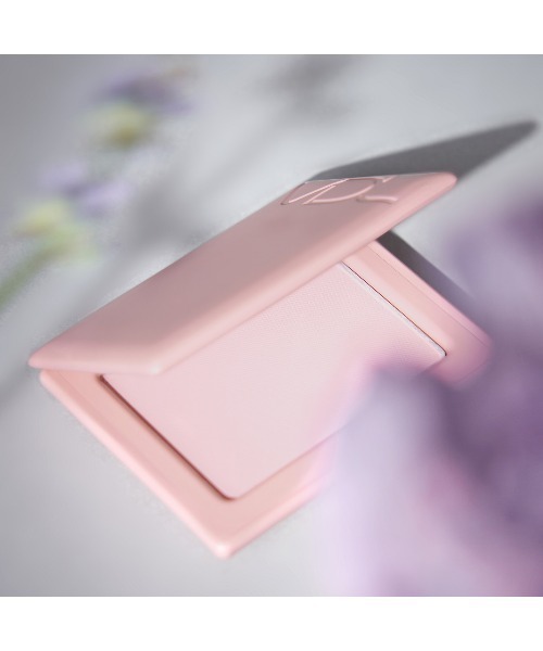 VDL（ブイディーエル）の「ＶＤＬ　チークステイン　ブラッシャー（チーク・レディース・02 フェイバリット　ラベンダー/03 ライク　ベージュ/06 ヘイ、ゴージャス/07 アプリコット　ヘイズ/08 モーブ　ヘイズ/01 バウンシング　ピーチ/10 チリン ライラック/11 ボヘミアン ピンク/09 フラーティング ピンク/13 ハイパー ピンク/12 イッツ グアバ/15 ビンテージ ローズ/14 モモ ピーチ・FREE）」の15枚目の写真